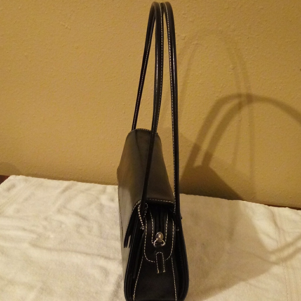 Purse - Picture 2 of 4
